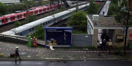 Sprengstoffanschlag an Duesseldorfer S-Bahnhof
